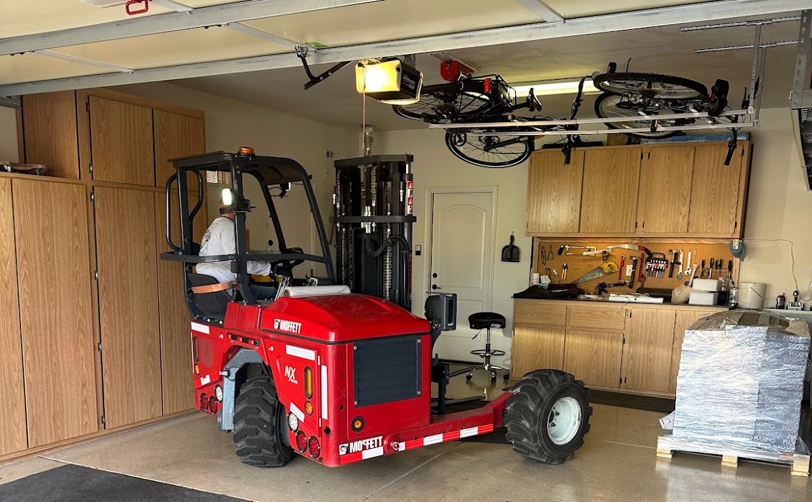 AT Fork lift Get Precision delivery of building materials with our all-terrain garage-accessible forklifts